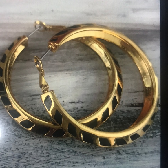 Vince Camuto jewelry - Picture 2 of 5